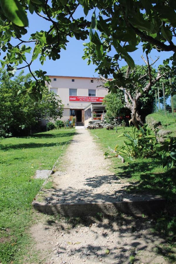 Albergue Alto Da Pena Exclusive For Pilgrims Negreira Exterior photo
