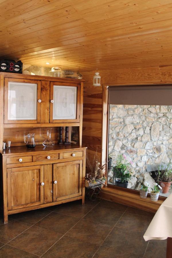 Albergue Alto Da Pena Exclusive For Pilgrims Negreira Exterior photo