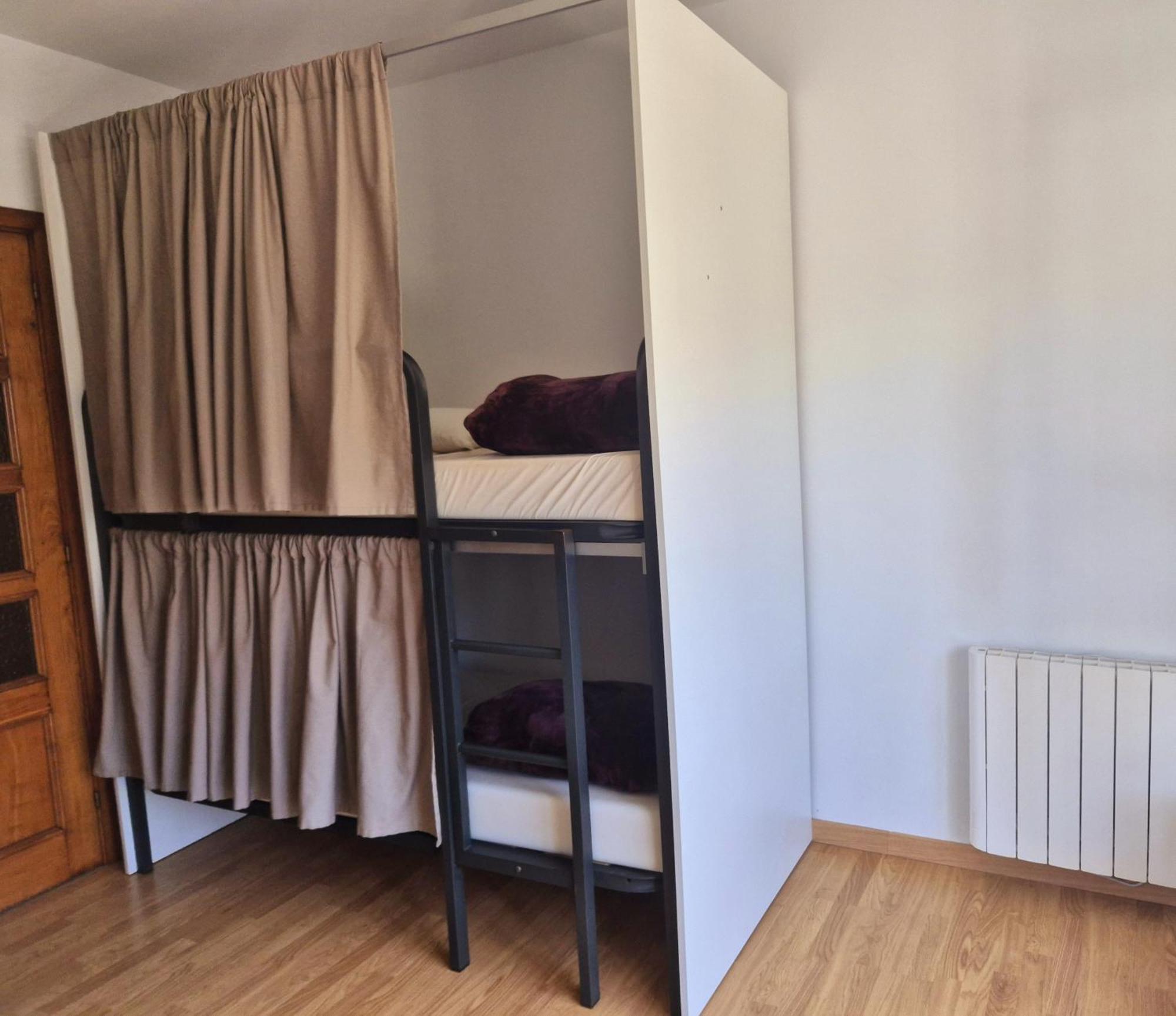 Albergue Alto Da Pena Exclusive For Pilgrims Negreira Exterior photo