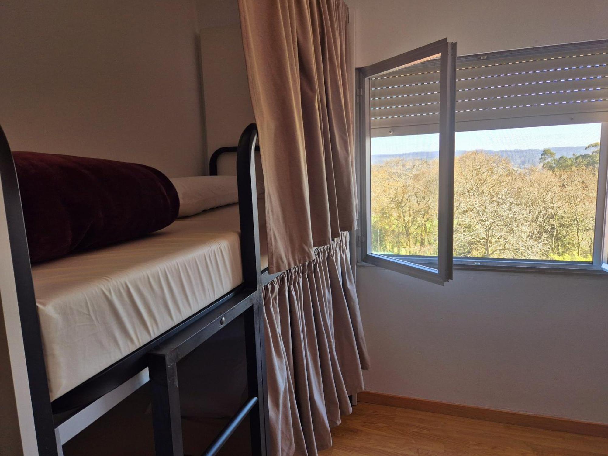 Albergue Alto Da Pena Exclusive For Pilgrims Negreira Exterior photo